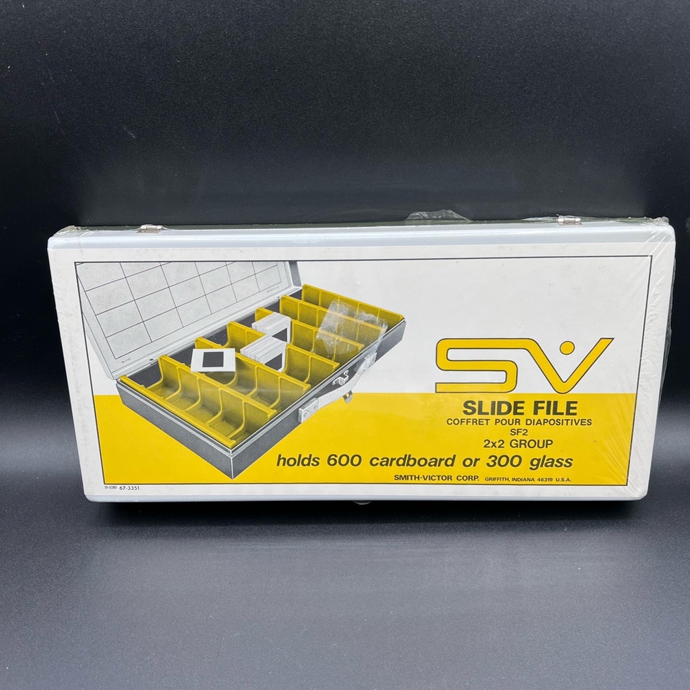 Smith-Victor Corp- Slide File -SF2-2x2 Group- Holds 600 Cardboard Or Glass